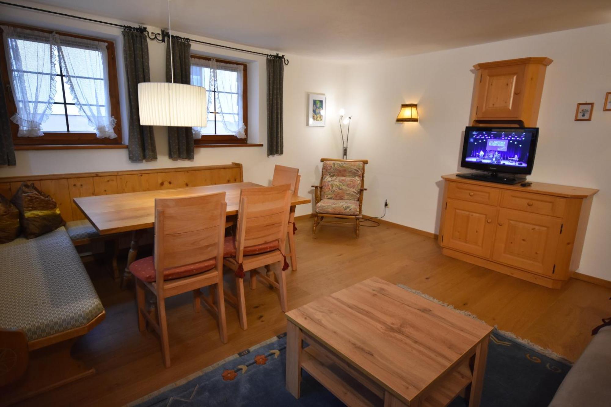 Brunnenhof Apartments Pettneu am Arlberg Luaran gambar